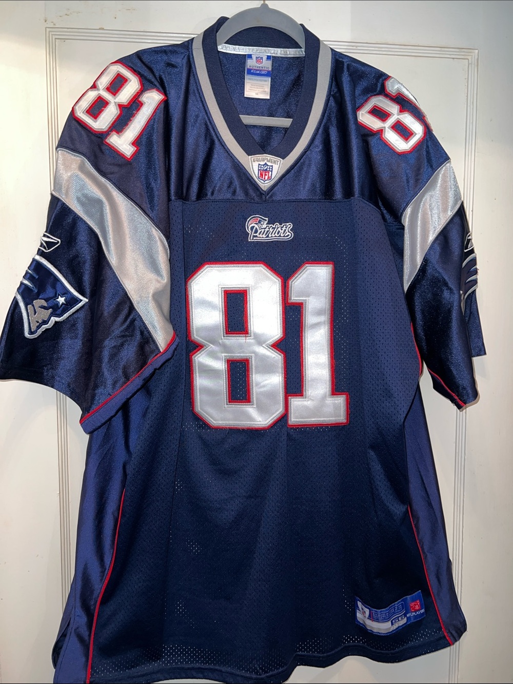 New England Patriots Moss jersey RBK Size 56